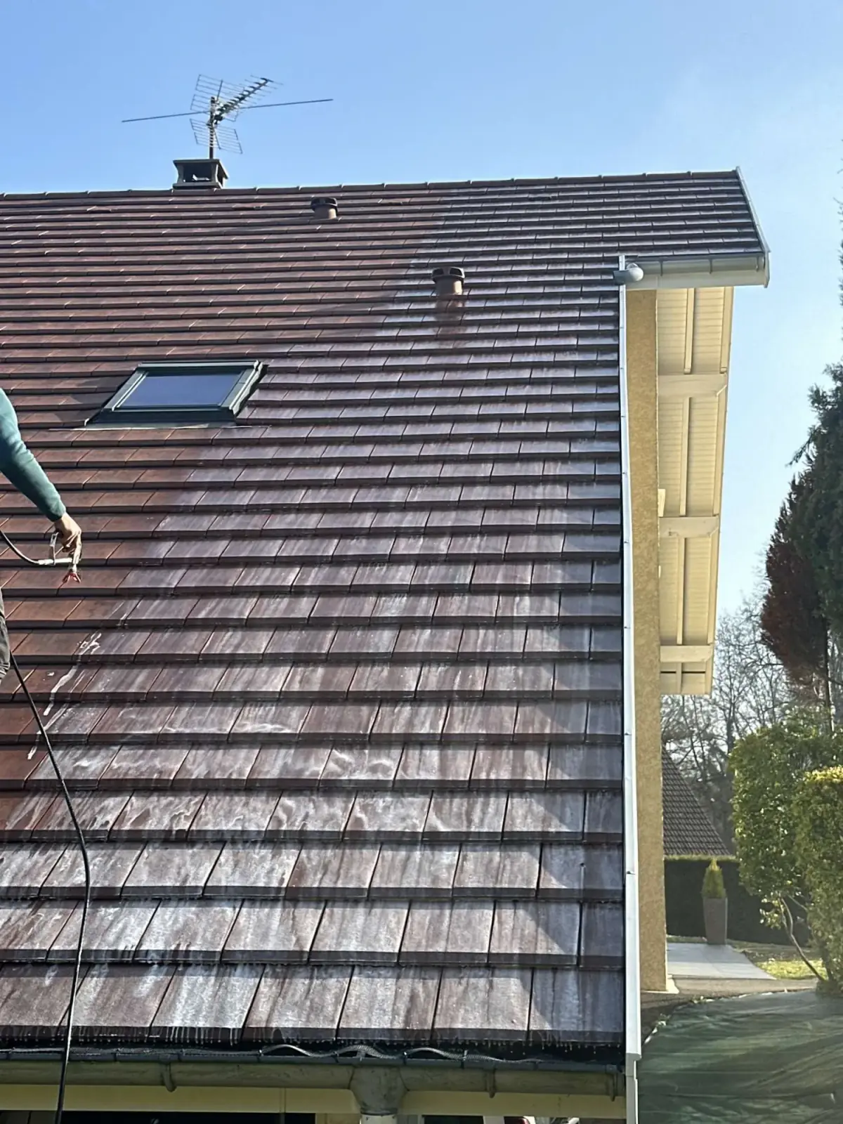 Toiture après démoussage